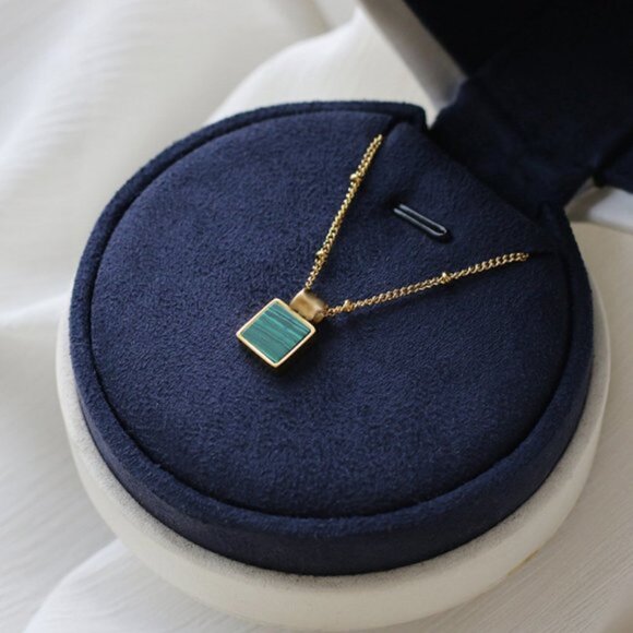 NEW 18K Gold Plated Square Malachite Necklace - Picture 2 of 8